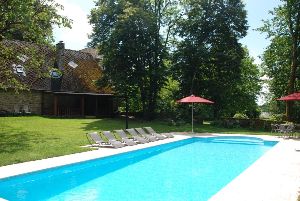 Saint-Julien-aux-Bois Gites Chateau Le Bois מראה חיצוני תמונה