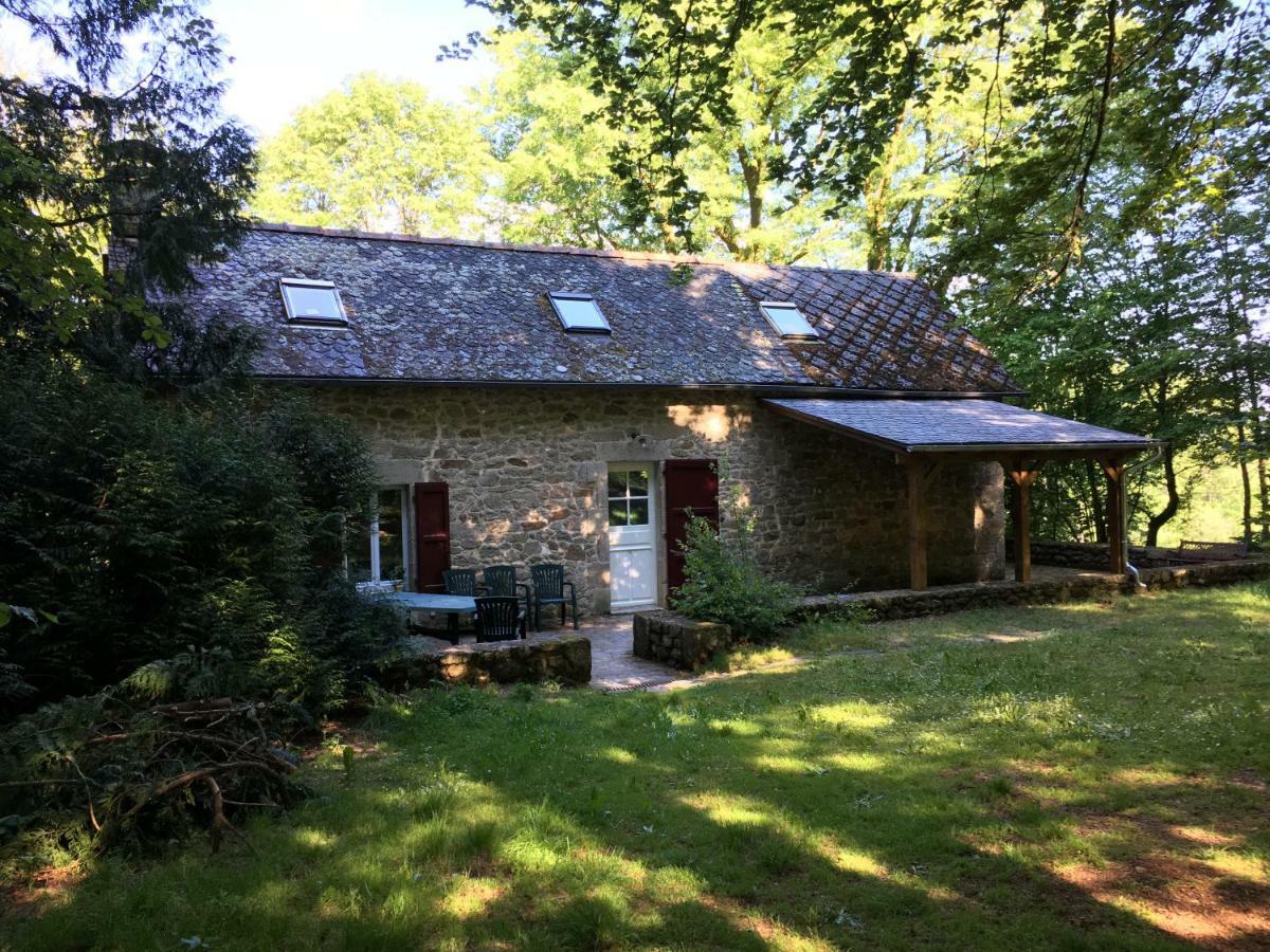 Saint-Julien-aux-Bois Gites Chateau Le Bois מראה חיצוני תמונה