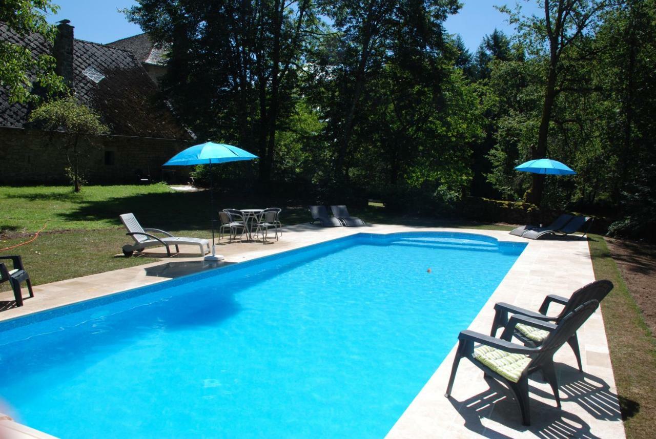 Saint-Julien-aux-Bois Gites Chateau Le Bois מראה חיצוני תמונה