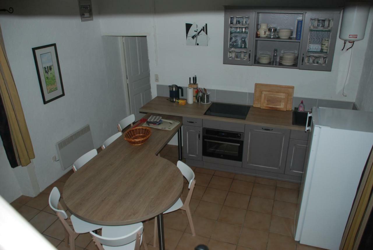 Saint-Julien-aux-Bois Gites Chateau Le Bois מראה חיצוני תמונה