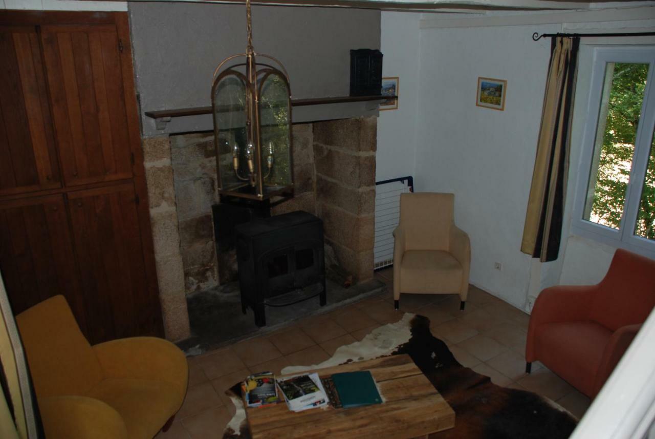 Saint-Julien-aux-Bois Gites Chateau Le Bois מראה חיצוני תמונה