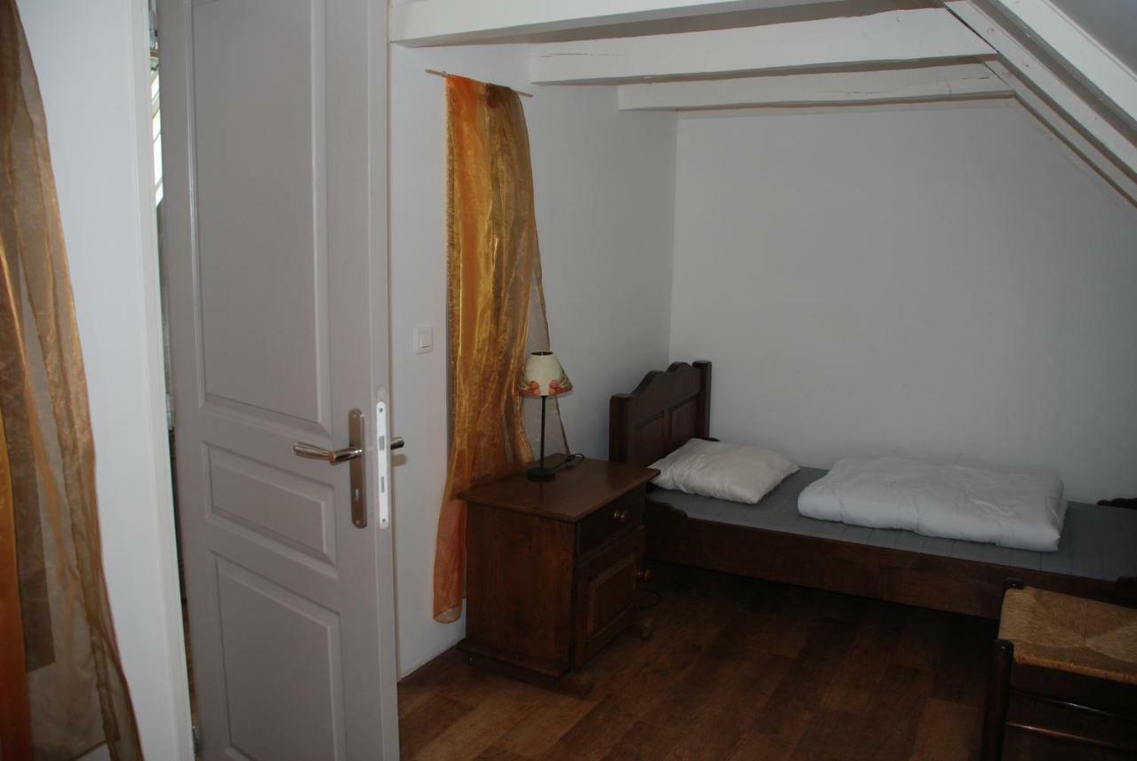 Saint-Julien-aux-Bois Gites Chateau Le Bois מראה חיצוני תמונה